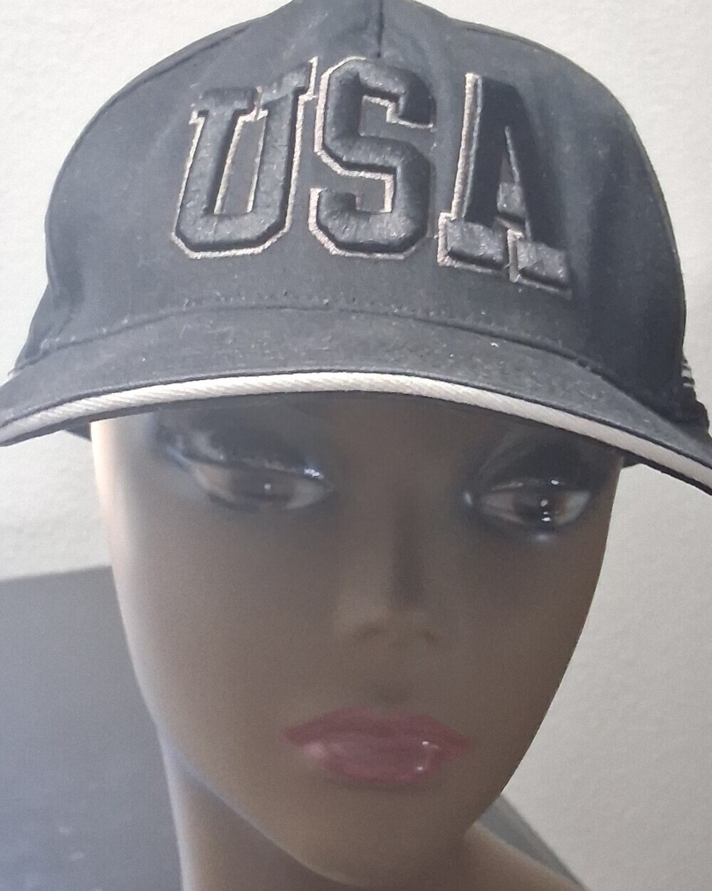 USA Black Patriotic Baseball Cap With Bold Lettering
